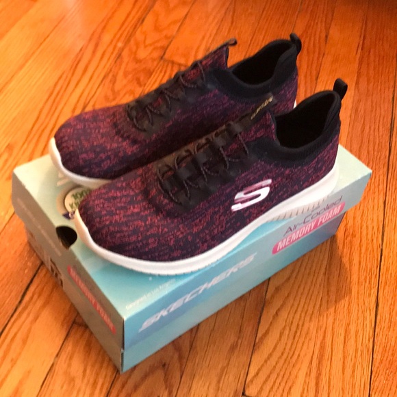 skechers memory foam ultra flex